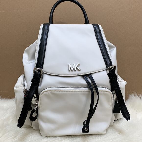 MICHAEL KORS Optic White & Black Nylon BEACON Medium Size Backpack Handbag - Picture 15 of 16